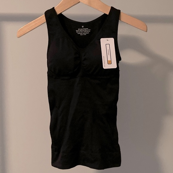 ✨NWT✨ Shaping Tank - Picture 1 of 4